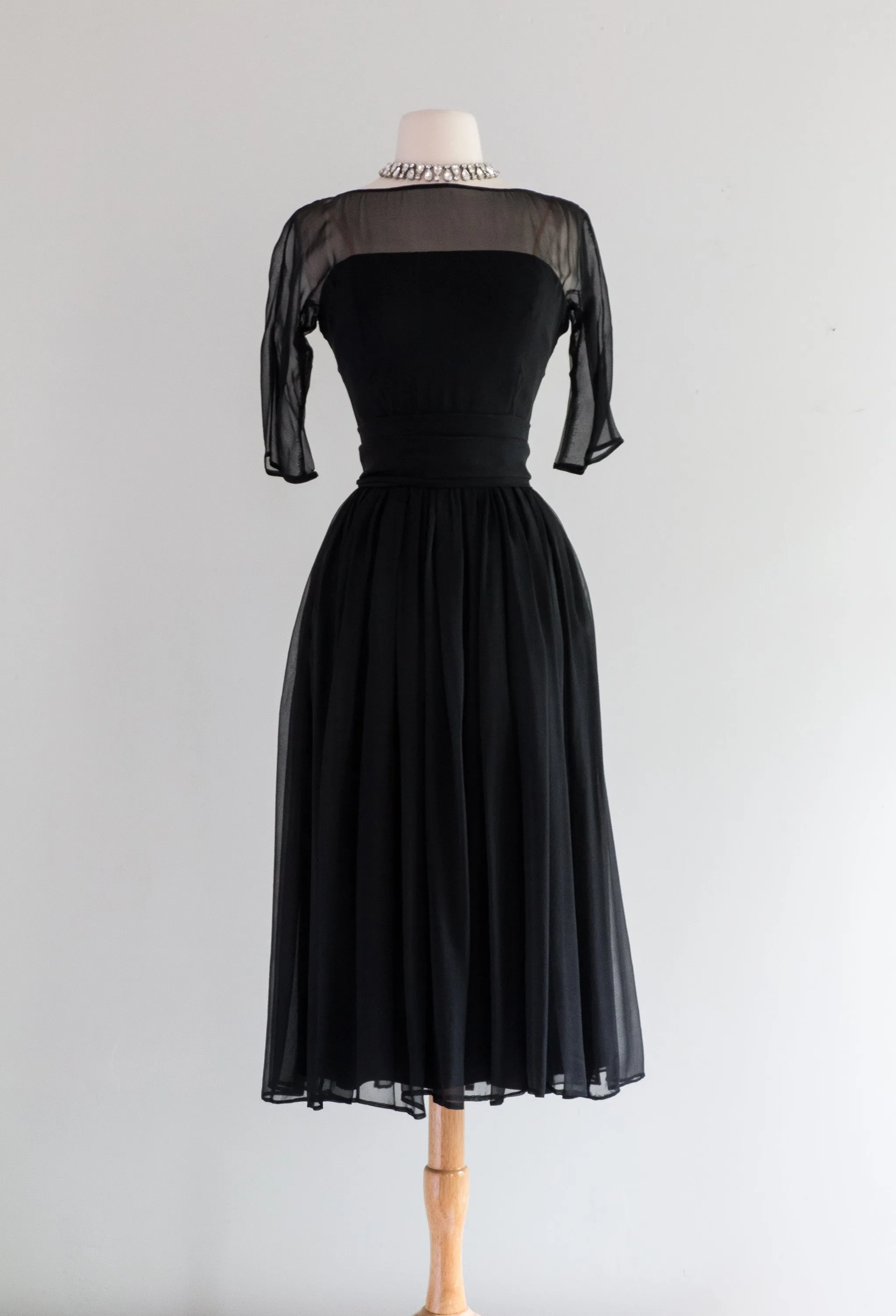 1950's Suzy Perette Black Silk Chiffon Party Dress / Small