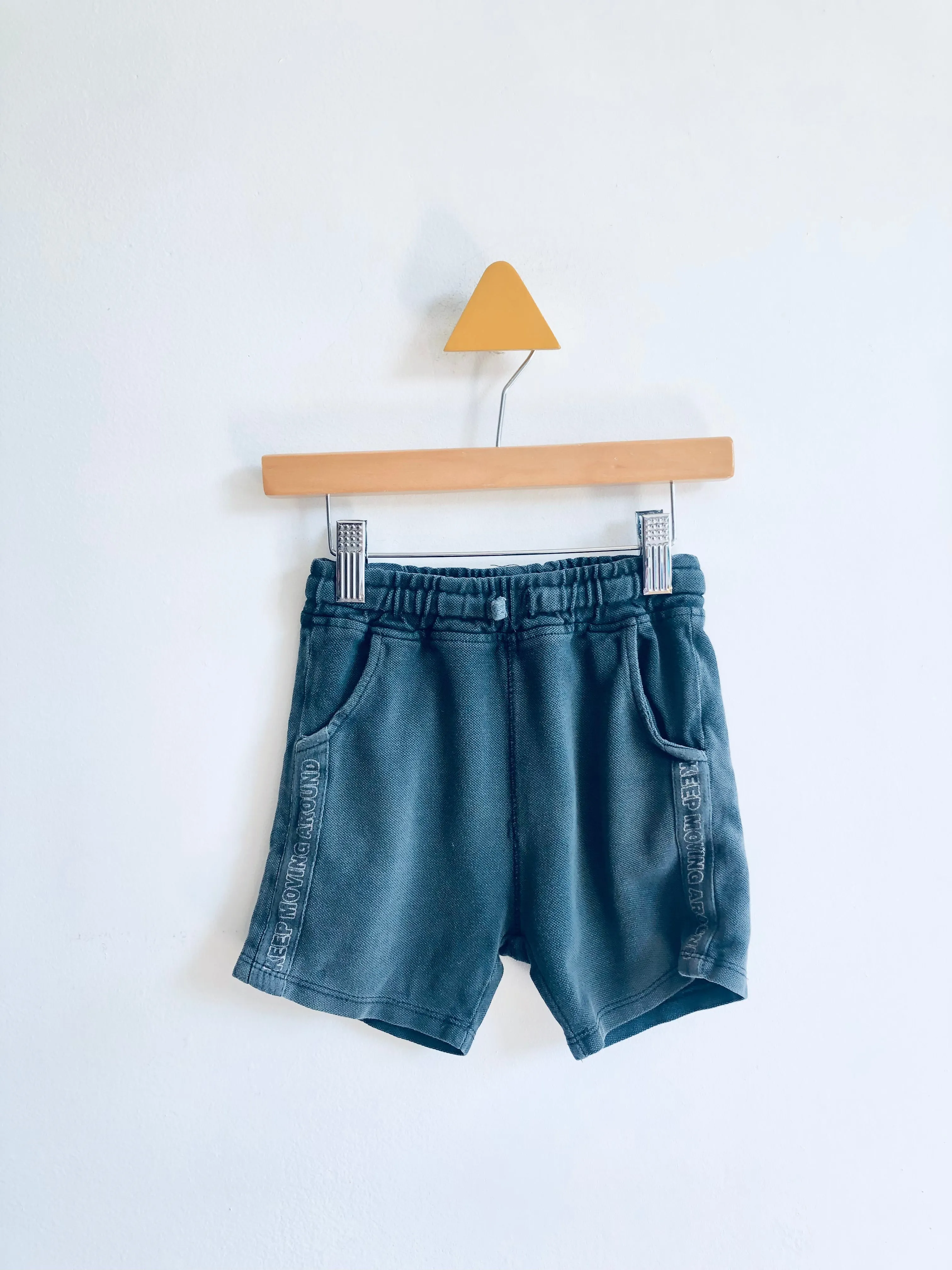 Basic Shorts // 4-5Y