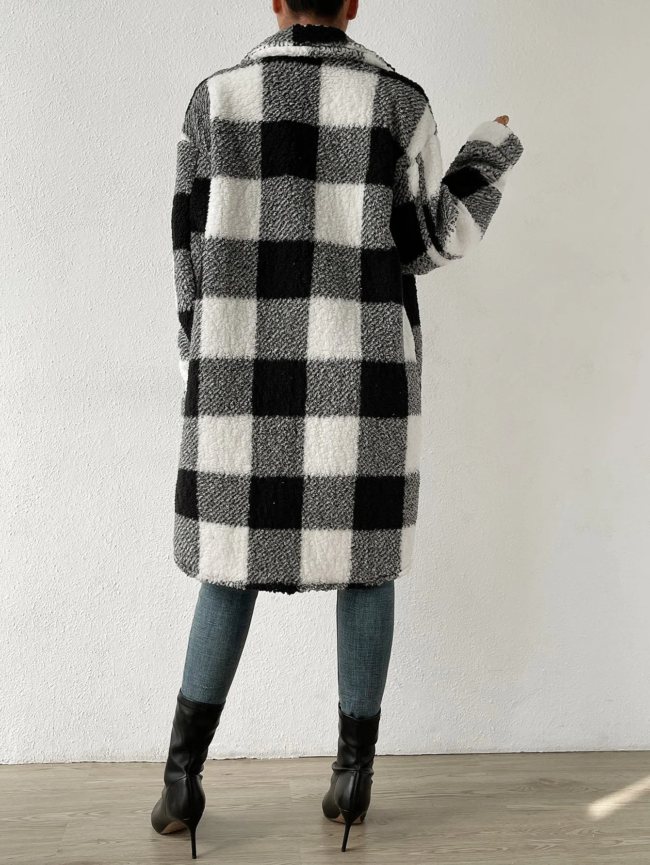 Buffalo Plaid Pattern Flap Pocket Drop Shoulder Teddy Coat