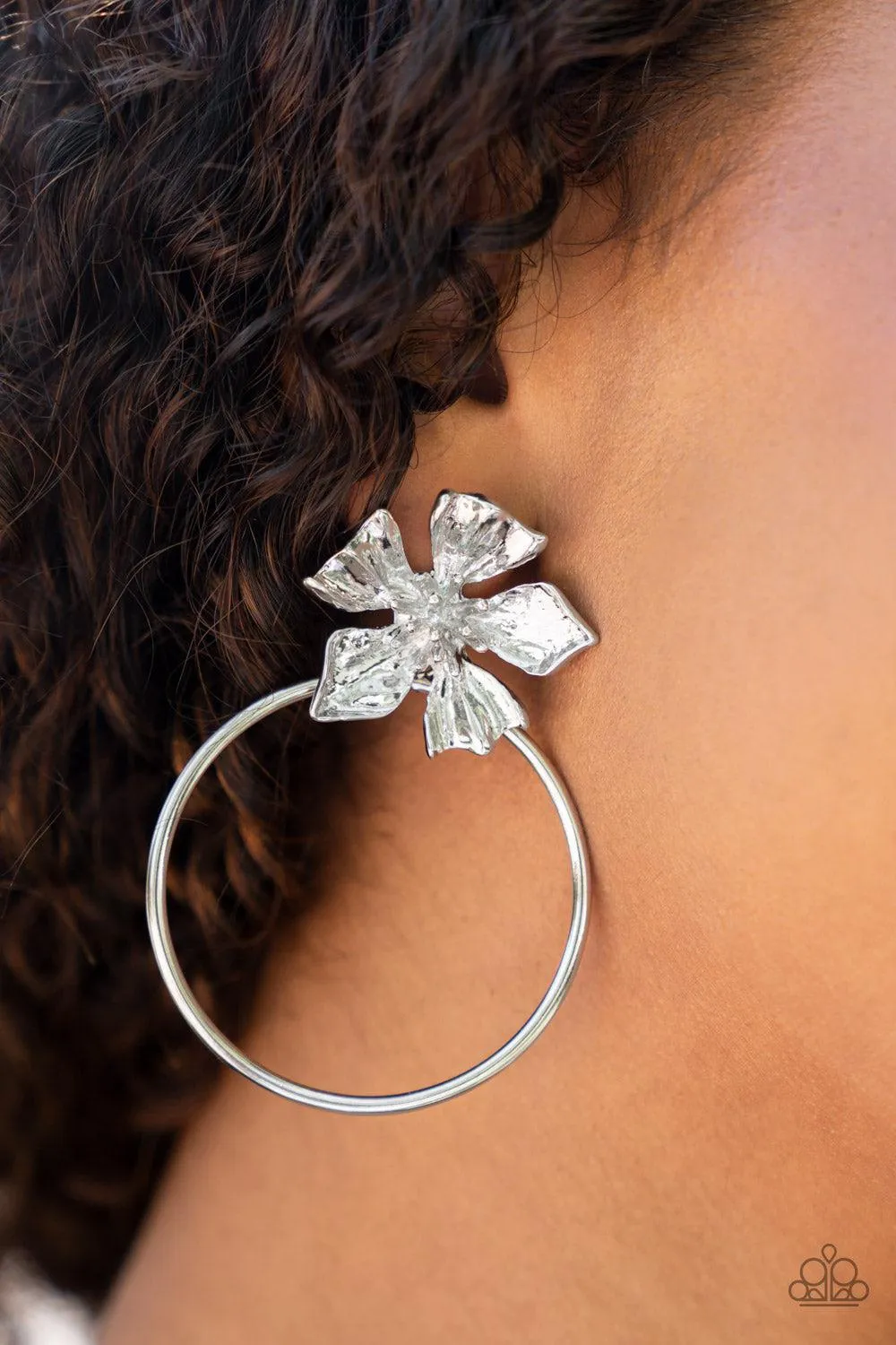 Buttercup Bliss Silver Flower Post Earrings - Paparazzi Accessories