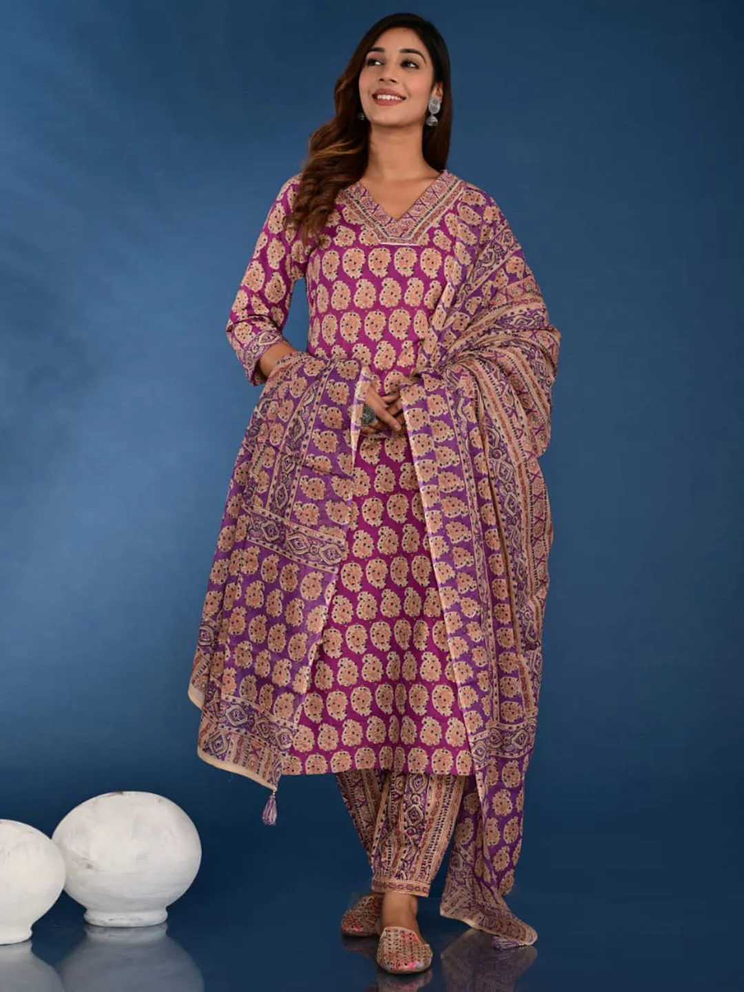 Cotton Kurta Set with Paisley Motif Print