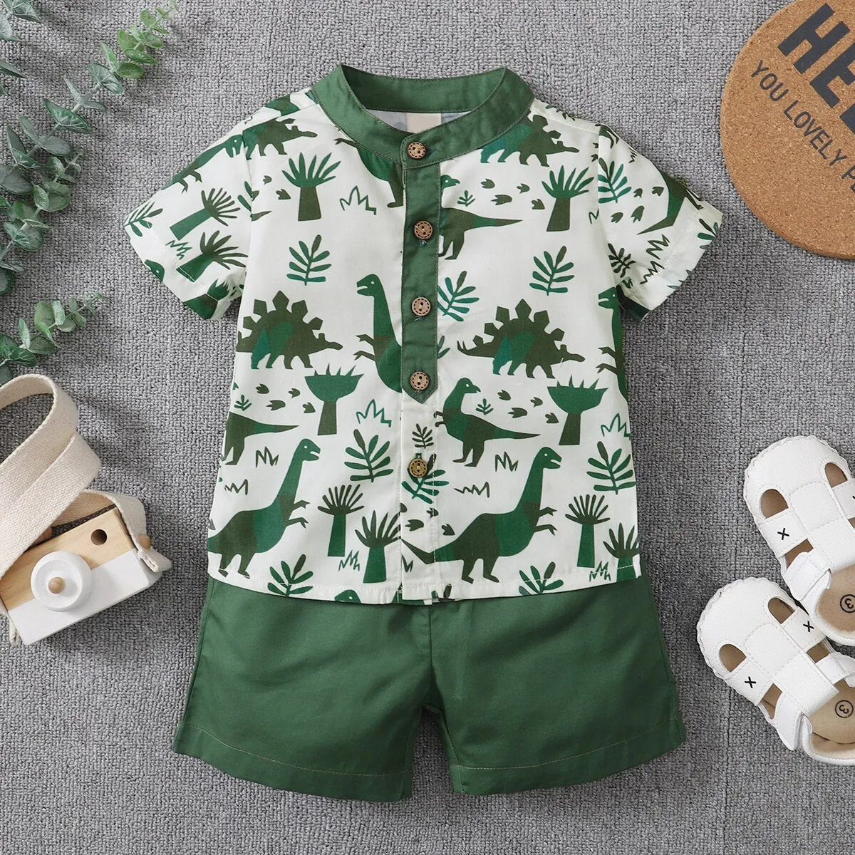 DINOSAUR Green Summer Outfit