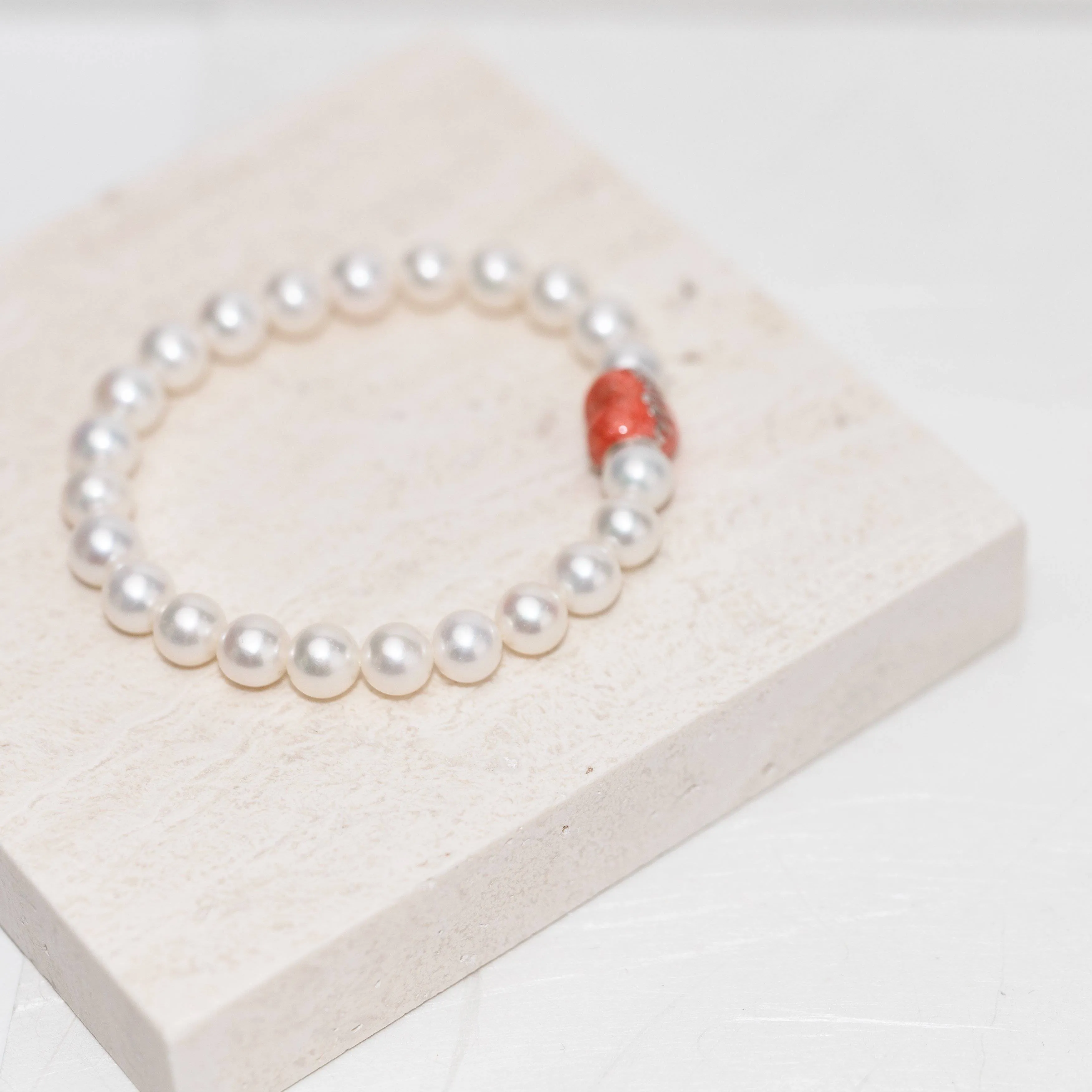 Elegant Freshwater Pearl Bracelet with love mom charm WB00059 | Mother's day