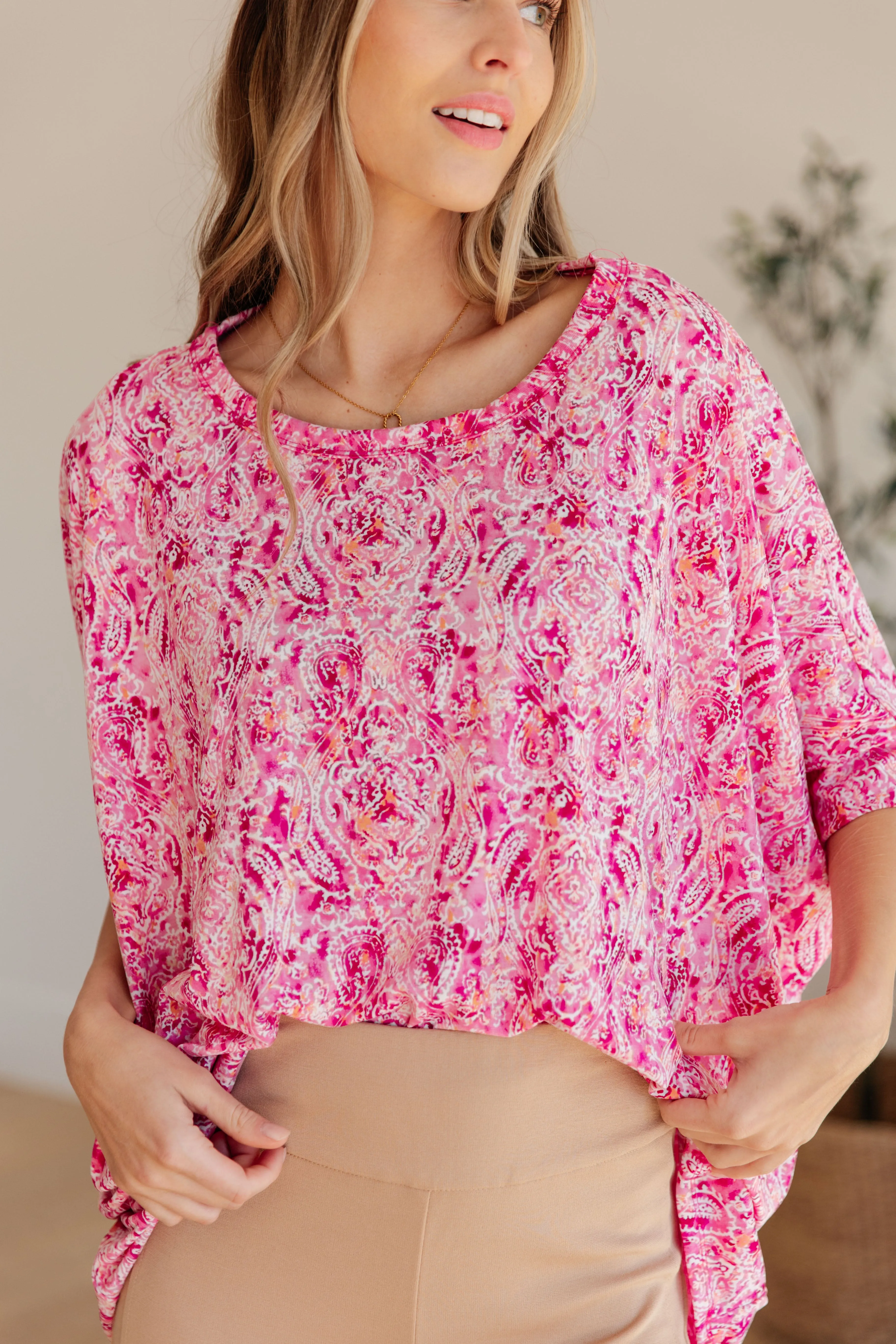 Essential Blouse in Fuchsia and White Paisley