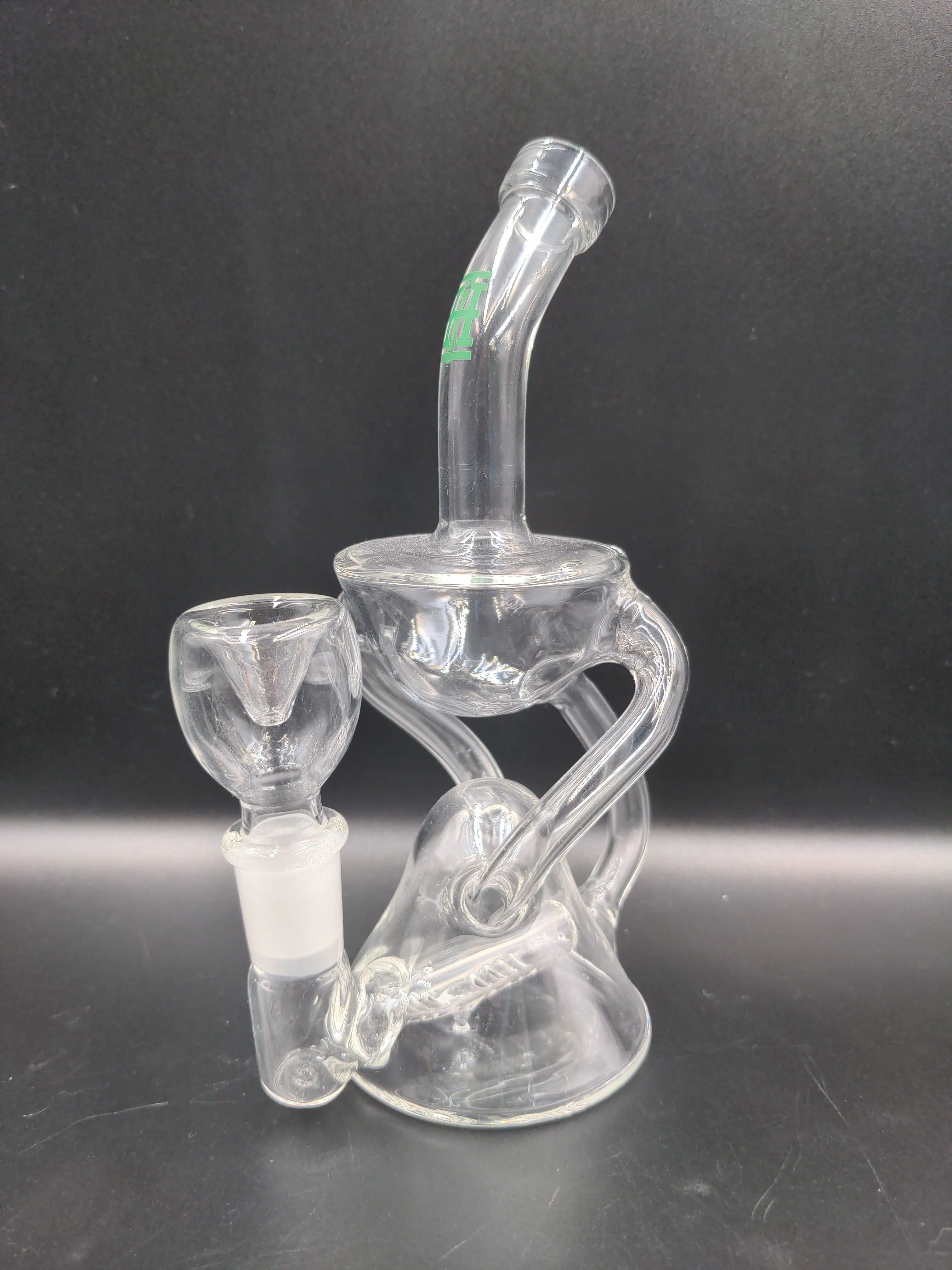 Hemper Trophy Recycler Bong 7