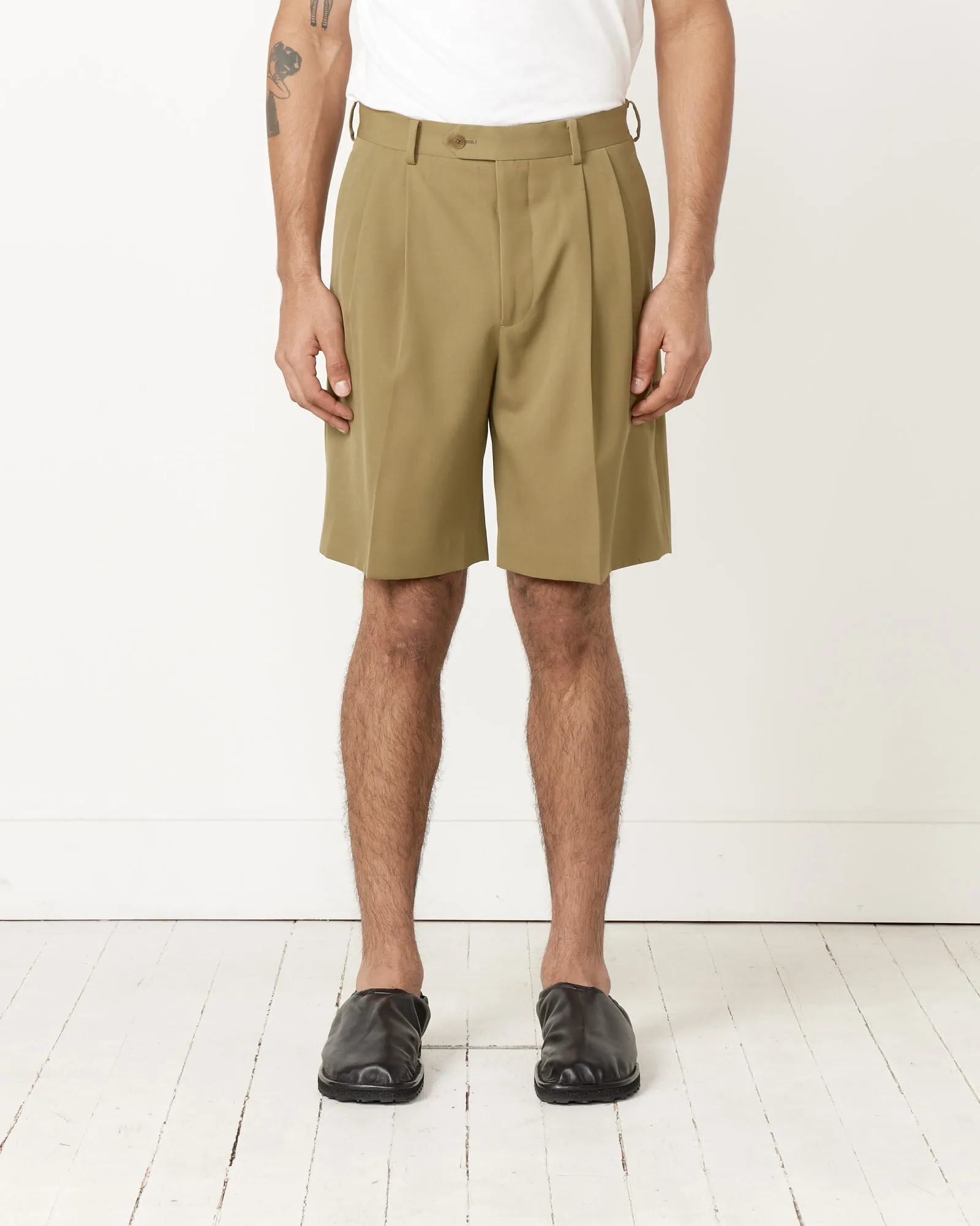 Light Wool Gardine Short in Khaki