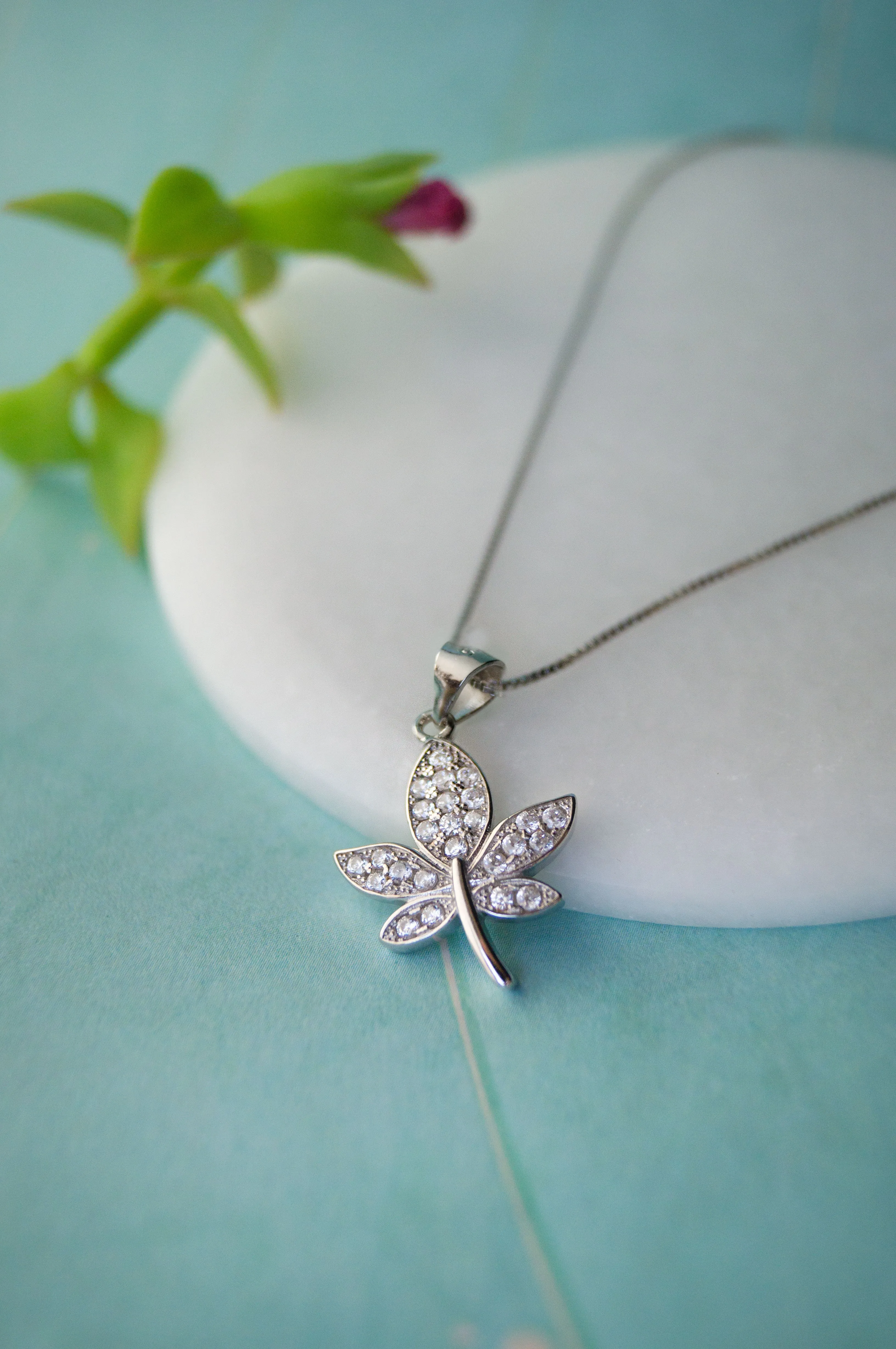 Maple Leaf Sterling Silver Pendant