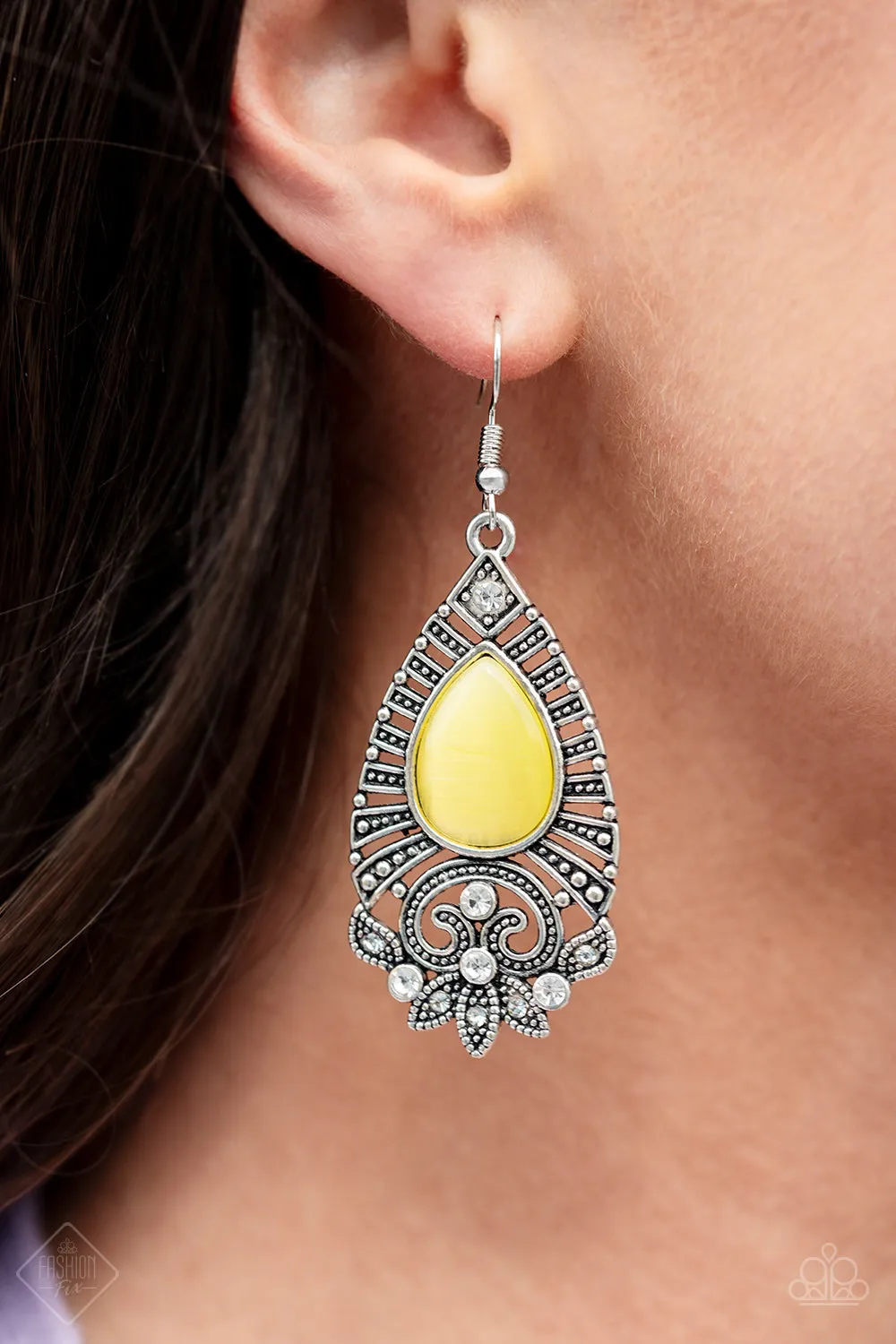 Paparazzi Accessories  - Majestically Malibu #E115/Peg/D6 - Yellow Earrings