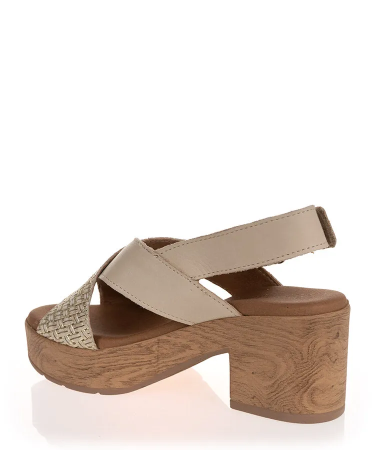 Pitillos 2453 Nude & Gold Leather Summer Heel