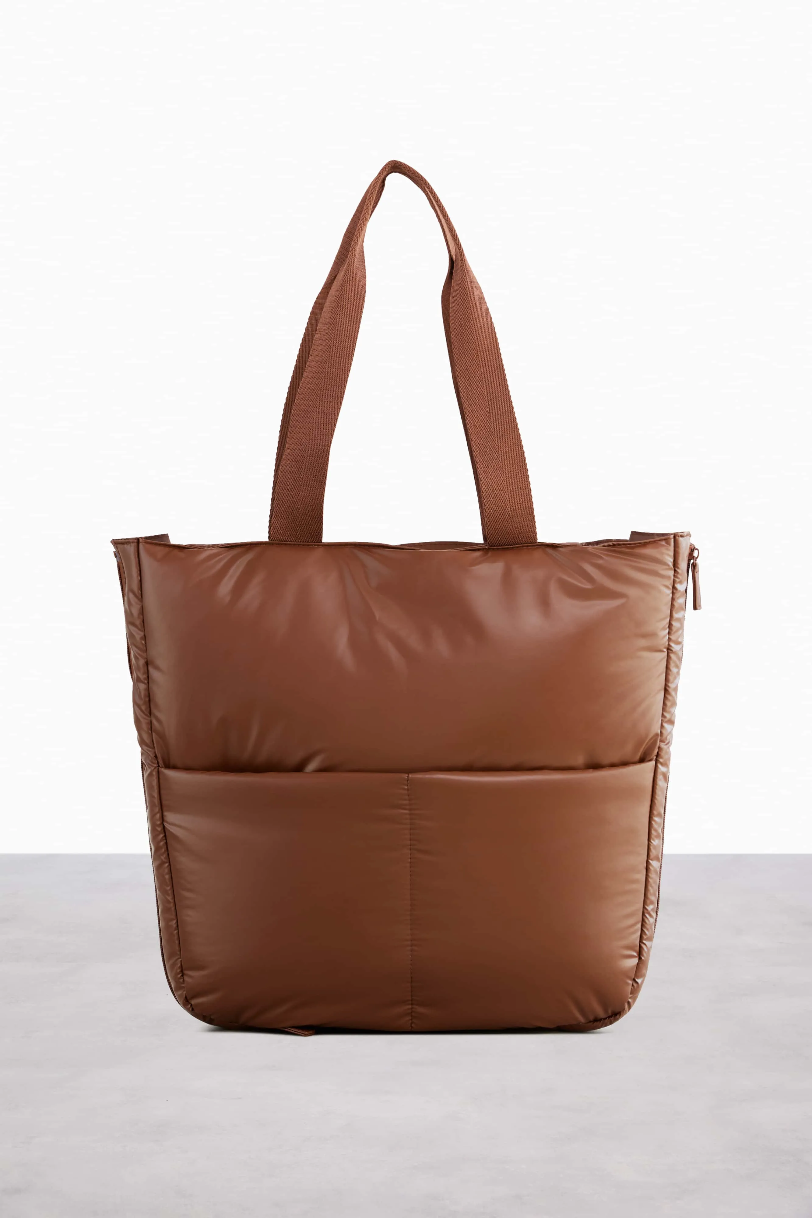 The Expandable Tote in Maple